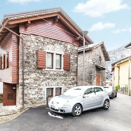 One-bedroom Holiday In Arta Terme Piano dʼArta